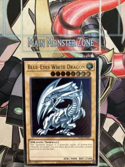 Blue-Eyes White Dragon Ultimate Rare OP28-EN001 Yugioh Pack Fresh - Image 3