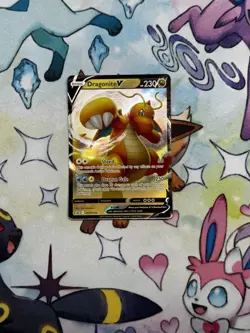 Dragonite V SWSH154 SWSH: Sword & Shield Promo Cards Holo - Image 1