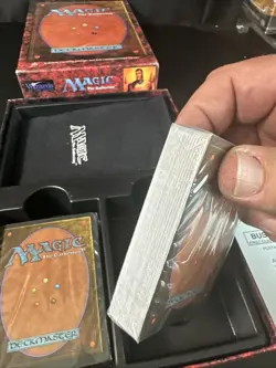 *** 4th Edition Gift Box*** MTG 4th Edition Magic Kid Icarus Magic The Gathering - Image 4
