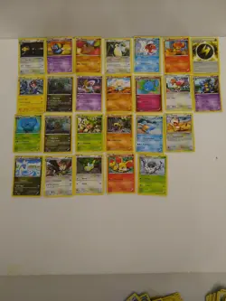 Pokemon Card lot 2015 25 count of all types - Image 1