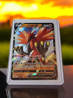 Galarian Zapdos V 080/198 Chilling Reign NM Ultra Rare Pokemon Card - Image 1