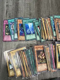 YUGIOH RARE FOIL 1st Edition + Others 1,150 Cards Vintage Early Sets HUGE LOT - Image 2