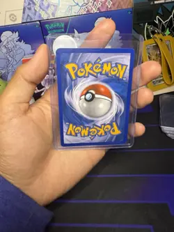 Butterfree FB 17/147 Supreme Victors Reverse Holo Rare Pokemon Card English nm - Image 2