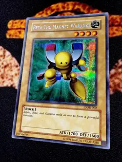 🔥YUGIOH • BETA THE MAGNET WARRIOR • PRISMATIC SECRET RARE • DOR-002 • NM🔥 - Image 3