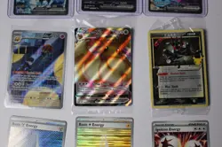 Pokemon Card Lot - Blastoise 151, Zapdos 202, Crobat 234 + White Flare Commons - Image 4