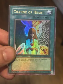 Yugioh Change of Heart MRD-060 Ultra Rare Unlimited ORIGINAL PRINT HOLO BLEED LP - Image 1