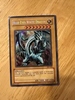 Yu-Gi-Oh TCG Blue-Eyes White Dragon Secret Rare Card BPT-009 - Image 2