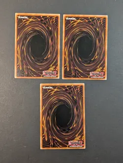 Yugioh TCG - 3x Masked Hero Koga - SDHS-EN042 - NM/LP - 1st Edition - Super Rare - Image 3