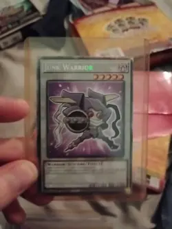Yu-Gi-Oh! Junk Warrior 1st Edition Starlight Rare Card BLMM-EN009 - Image 2
