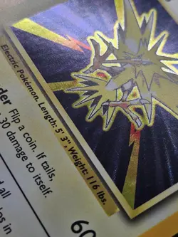 Pokemon TCG Zapdos Base Set Holo Unlimited Rare Card 16/102 - Image 4