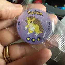 Rare Vintage 1998 Pokemon Pog Cardboard Coin #28 Sandslash Nintendo Battle Disc - Image 1