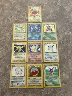 WOTC Base Set Holos Pokemon 10 Card Lot Vintage Holofoil Rare TCG Classic LP/NM - Image 1