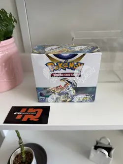 Pokemon Sword & Shield Brilliant Stars Booster Box (Brand New / Factory Sealed) - Image 2