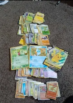 Pokemon Card Collection ( Cash Only For Pickup) Over 1000 Cards included! - Image 2