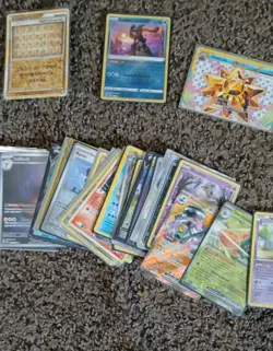 Pokemon Card Collection ( Cash Only For Pickup) Over 1000 Cards included! - Image 4