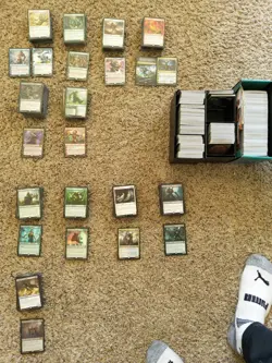 Magic The Gathering Card Decks W/ Planeswalkers, Legendary Creatures, 1000+ Deck - Image 1