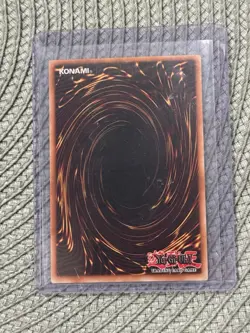 🔥YUGIOH • DARK MAGICIAN GIRL • SECRET RARE • LCYW-EN022 • UNLIMITED • NM🔥 - Image 2