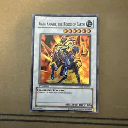1x Yugioh Gaia Knight, the Force of Earth 5DS1-EN042 Super Rare 1st Ed - NM - Image 1