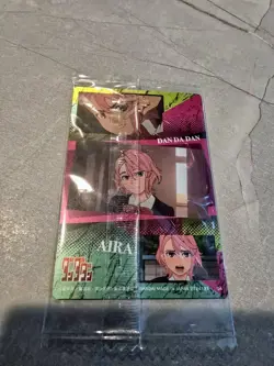 Aira 04 & Seiko 03 Japanese Dandadan Wafer Card Bandai Sealed - Image 3