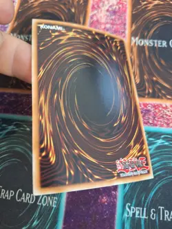 Yugioh Peropero Cerperus PGL2-EN008 Gold Secret Rare 1st Edition Near Mint - Image 4