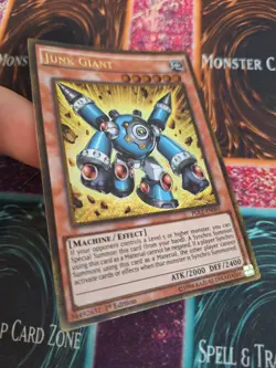 Yugioh Junk Giant PGL2-EN001 Gold Secret Rare 1st Edition Near Mint - Image 2