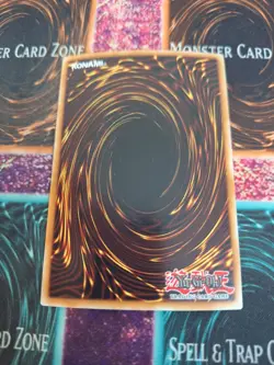 Yugioh Junk Giant PGL2-EN001 Gold Secret Rare 1st Edition Near Mint - Image 3