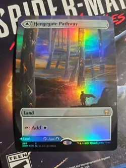 Hengegate Pathway Kaldheim Magic: The Gathering Land Card Foil Extended Art - Image 2
